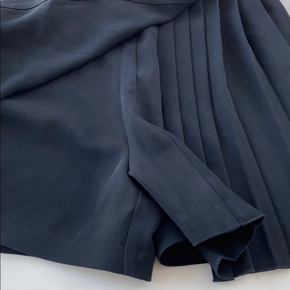 Clover Canyon Pleated short/skort in black size XS - Picture 9 of 11